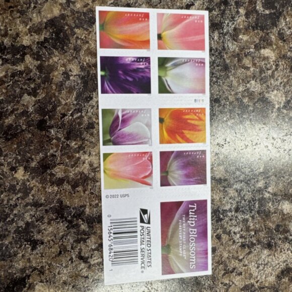 US 2023  Tulip Blossoms Forever Stamps (1000 stamps) - Picture 3 of 9